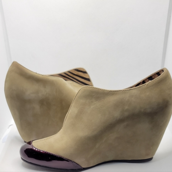 Faryl Robib Wedge Booties by Faryl Robin Size 8 - Picture 4 of 5